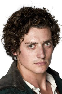 Aneurin Barnard