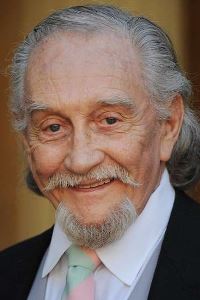Roy Dotrice