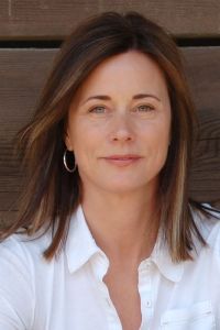 Jayne Brook