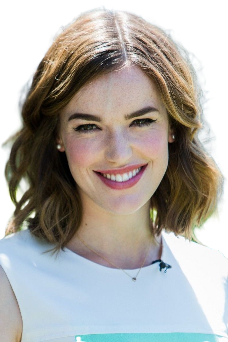 Elizabeth Henstridge