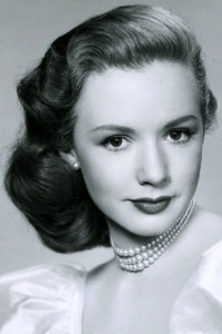 Piper Laurie 